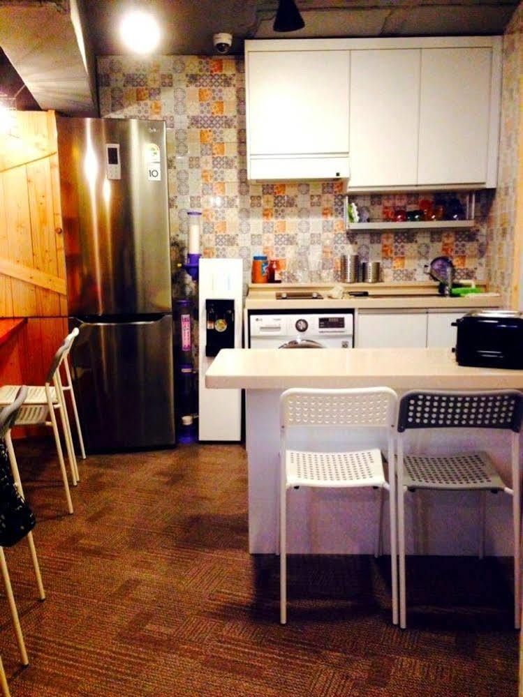 Lvia Guesthouse Seoel Buitenkant foto